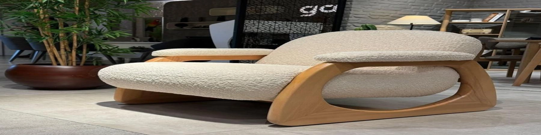 مبل میلاد تورک