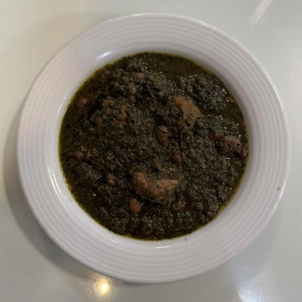 خورشت قورمه سبزی قیمت ۱۰۰ تومان - 1
